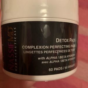 complexion pads// pick 3 for 23